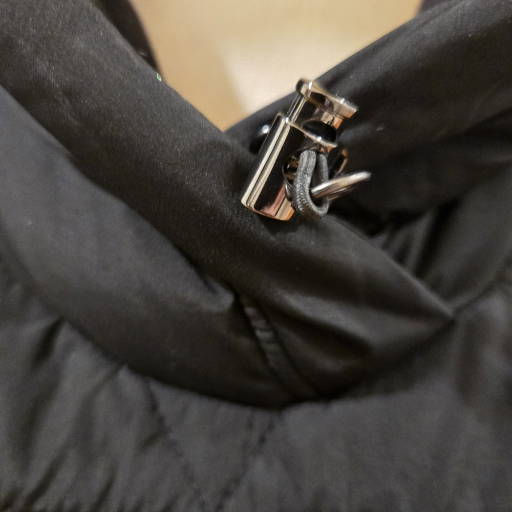 Lululemon Fluffed Up Pullover Black 4 - Picture 8 of 8